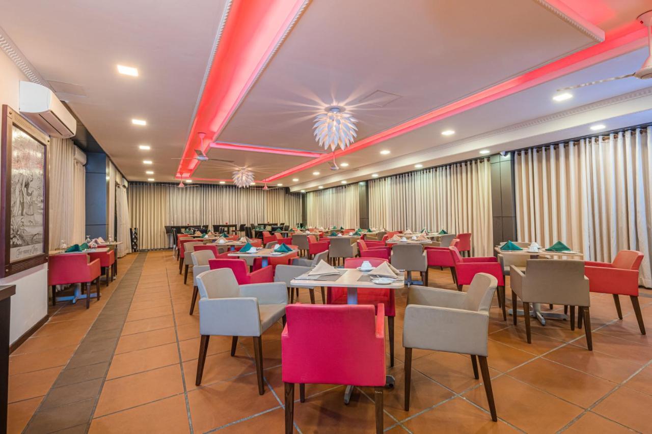 Earl'S Red Colombo Hotel Exterior foto